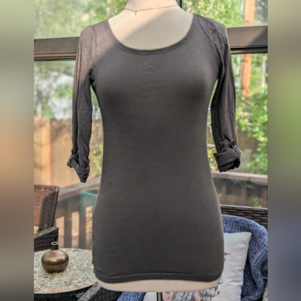 American Eagle 3/4 Sleeve Top